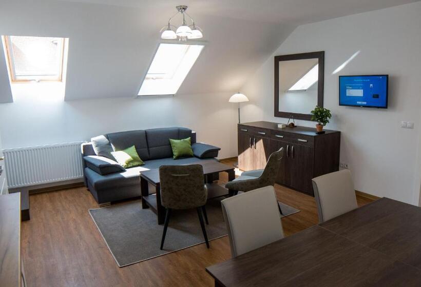 آپارتمان لوکس 1 خوابه, Mecset Apartman