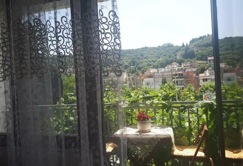 اتاق استاندارد با بالکن, Guesthouse Dona