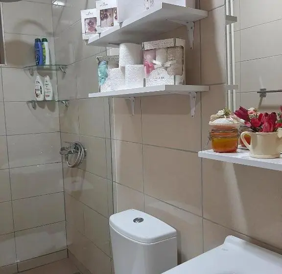 اتاق لوکس, Guesthouse Dona