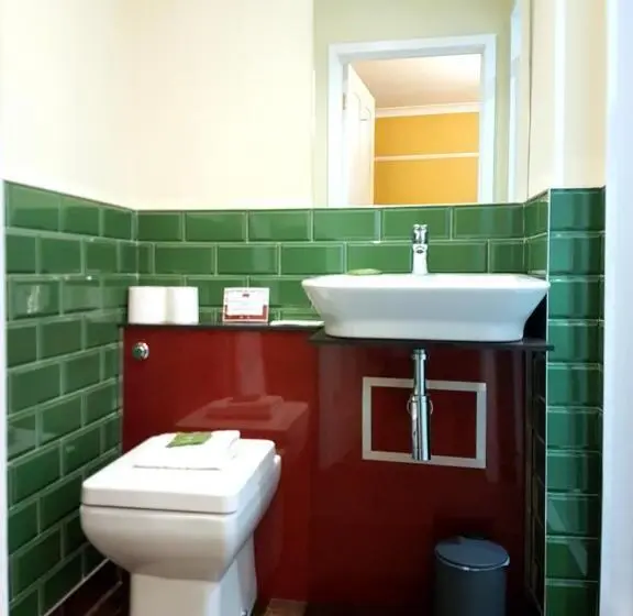 キングサイズベッドのスーペリアルーム, The Portland Guesthouse