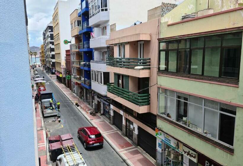 סטודיו סופריור, Apartamentos Catalina Park