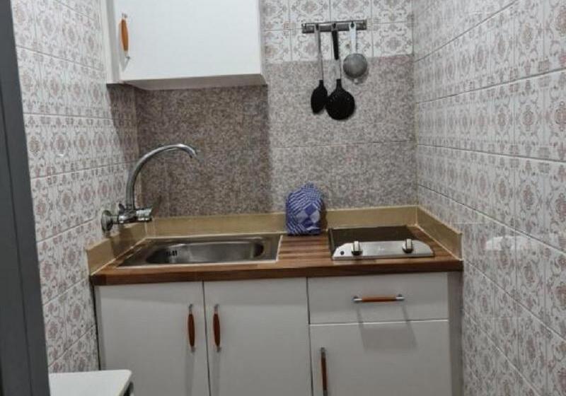 Escritório Estándar, Apartamentos Catalina Park