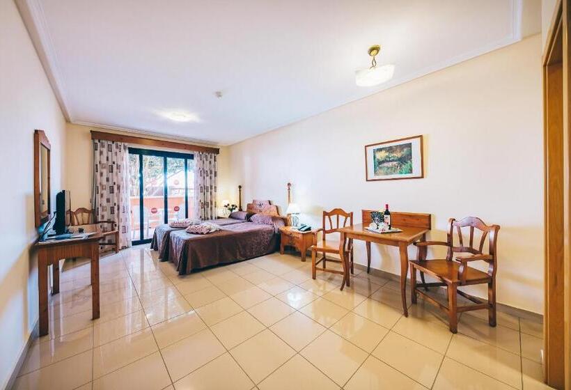 テラス付きスタンダードルーム, Grand Muthu Golf Plaza Hotel & Spa