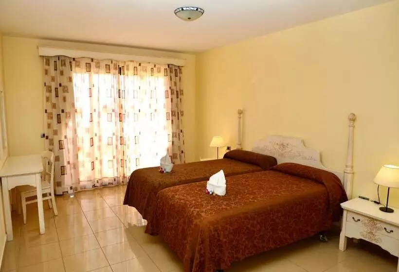 اتاق خانوادگی, Grand Muthu Golf Plaza Hotel & Spa