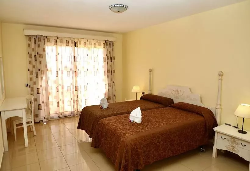 اتاق خانوادگی, Grand Muthu Golf Plaza Hotel & Spa