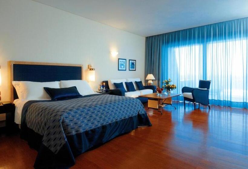 בקתה סטנדרטית, Grand Resort Lagonissi