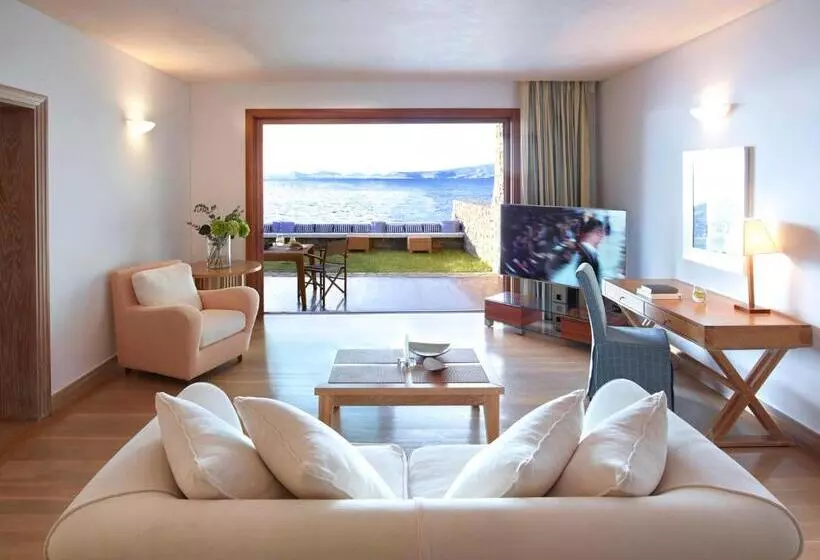 スイート, Grand Resort Lagonissi