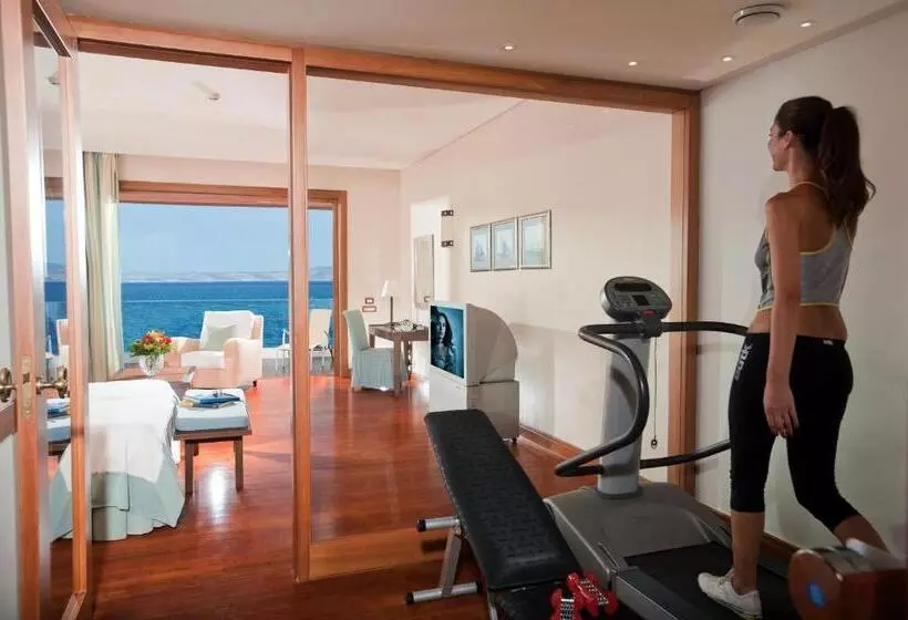 デラックススイート, Grand Resort Lagonissi