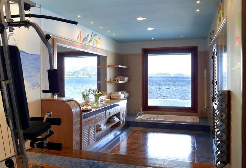 סוויטה עם בריכה, Grand Resort Lagonissi