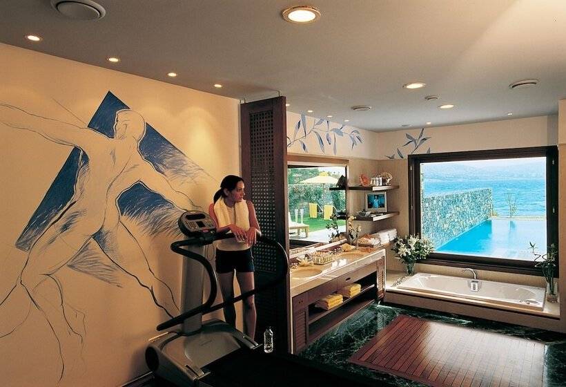 סוויטה עם בריכה, Grand Resort Lagonissi