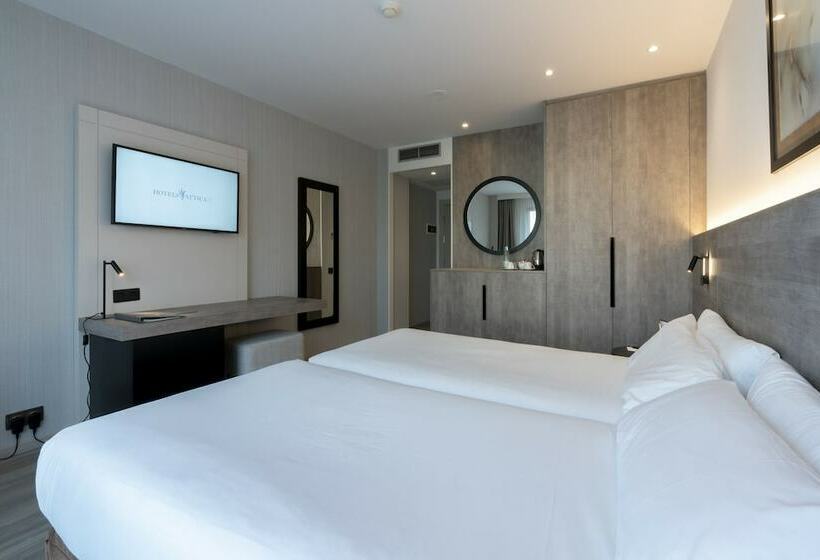 Номер Стандарт, Attica 21 Barcelona Mar