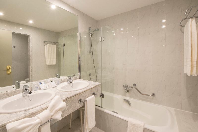 标准间, Beatriz Costa & Spa