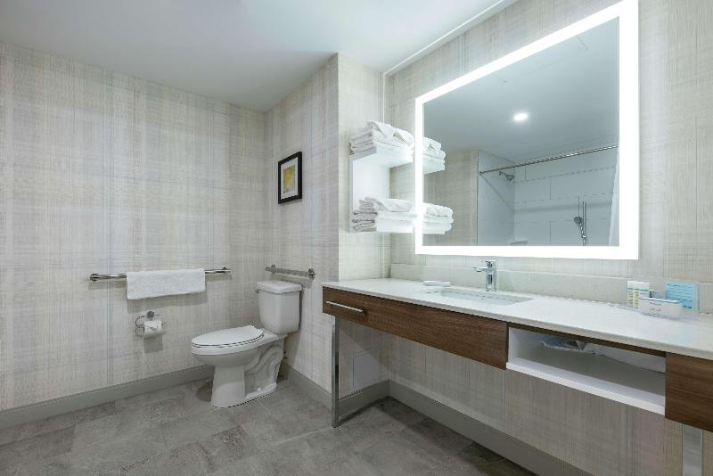 小型套房, Beatriz Costa & Spa