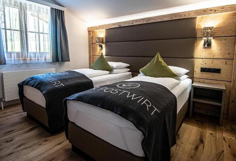 Superior Suite, Der Postwirt