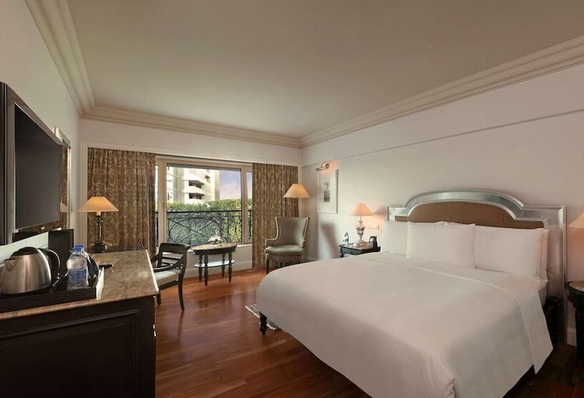 اتاق استاندارد با تخت دوبل, Hilton Mumbai International Airport