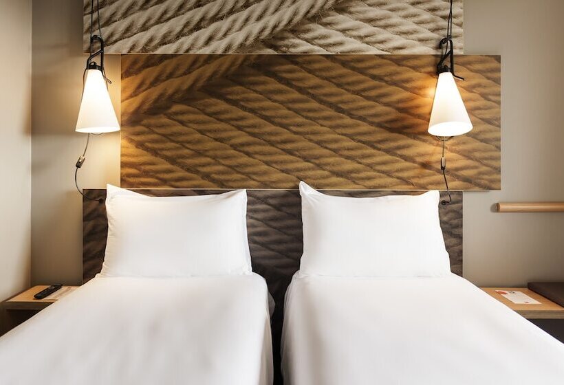 Номер Стандарт, Ibis Birmingham Bordesley Circus
