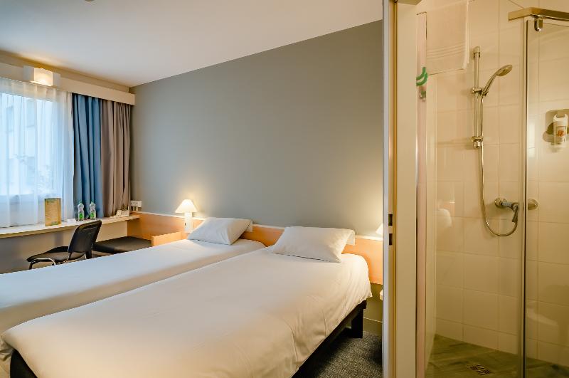 غرفة قياسية, Ibis Częstochowa