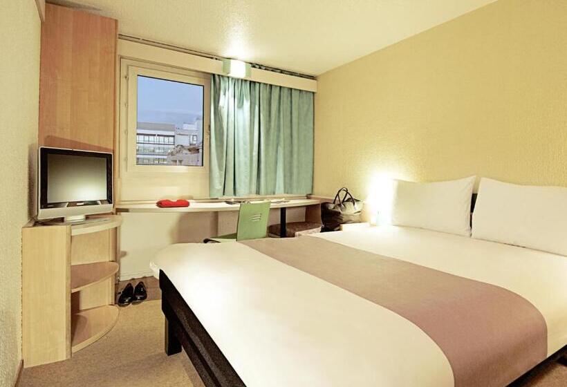 غرفة قياسية, Ibis Guimaraes