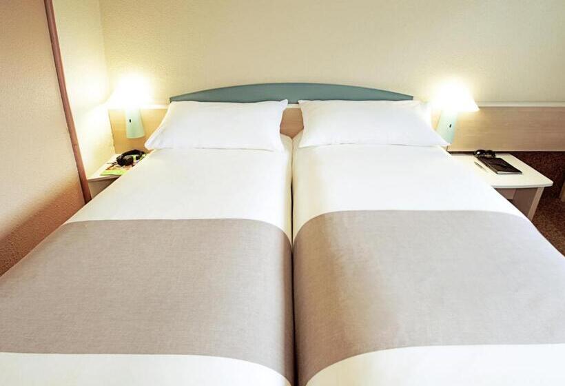 Номер Стандарт, Ibis Guimaraes
