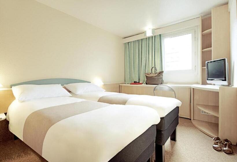 غرفة قياسية, Ibis Guimaraes