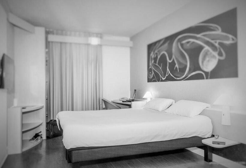 Номер Стандарт, Ibis La Bresse Gerardmer