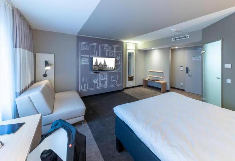 חדר משפחתי, Ibis Luebeck City