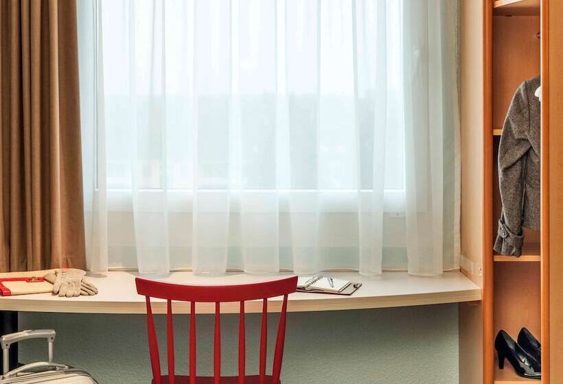 חדר סטנדרט, Ibis Luebeck City