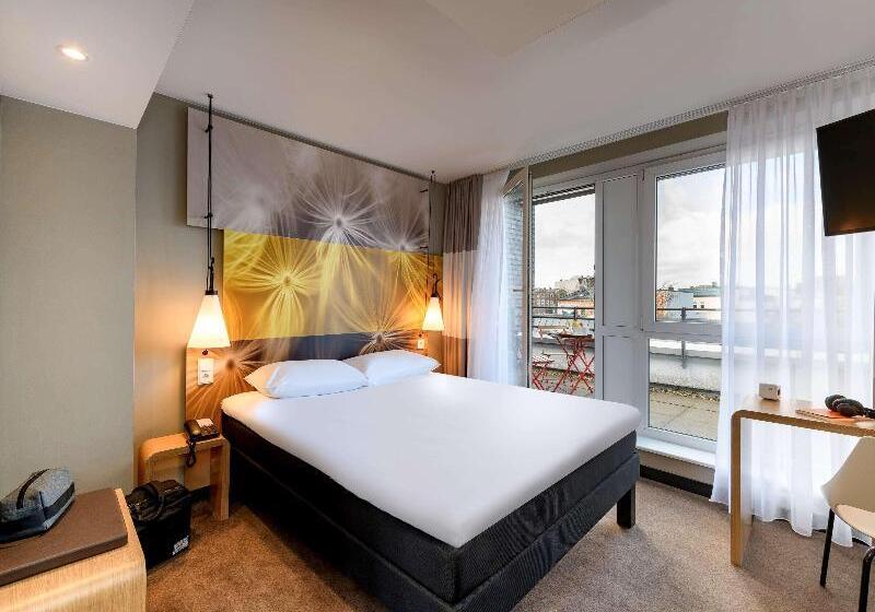 Номер Стандарт с Балконом, Ibis Luebeck City