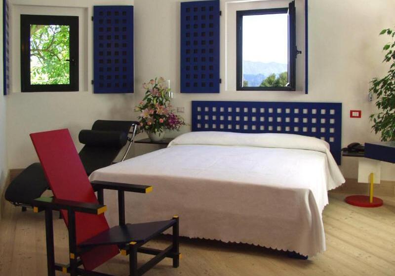 Номер Deluxe, Yit Vereda Real