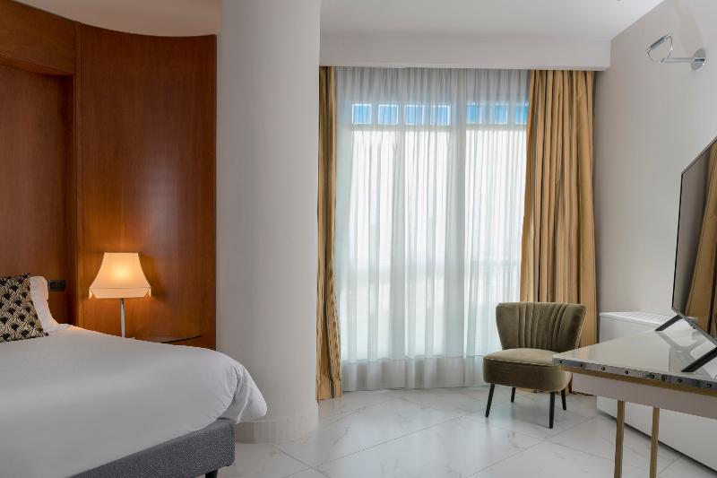 Standard Room City View