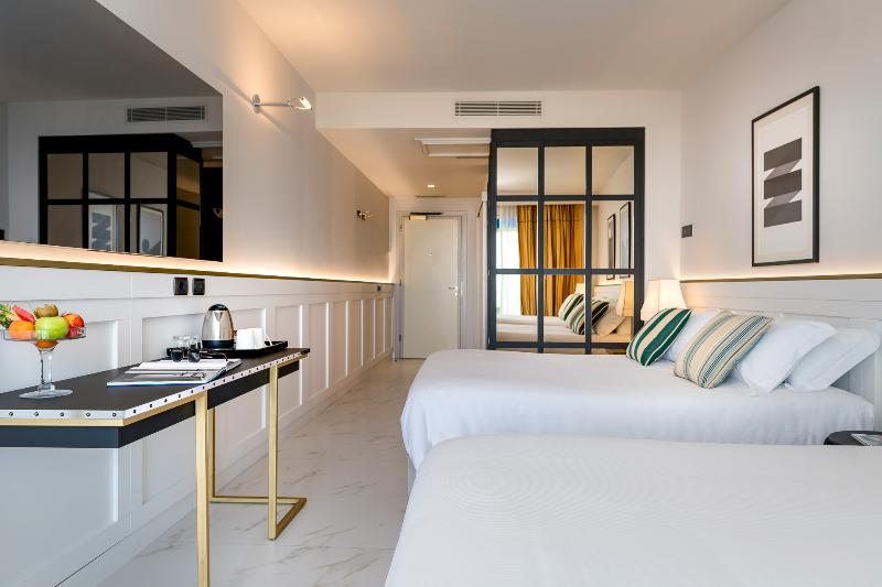 اتاق لوکس خانوادگی, Savoia Hotel Rimini