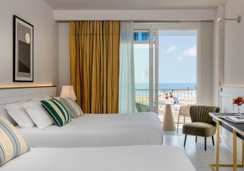 اتاق لوکس خانوادگی, Savoia Hotel Rimini