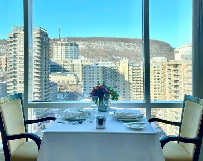 산전망 주니어 스위트, Sofitel Montreal Golden Mile