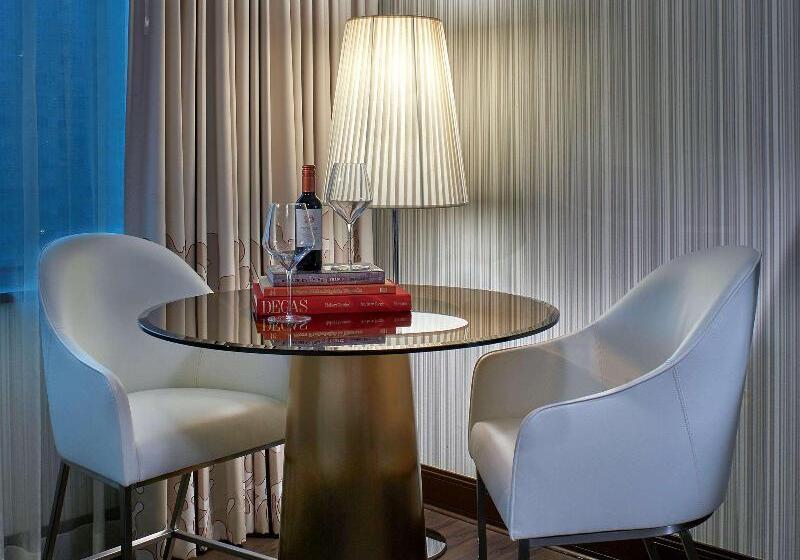 스탠다드 룸 킹사이즈 침대, Sofitel Philadelphia At Rittenhouse Square