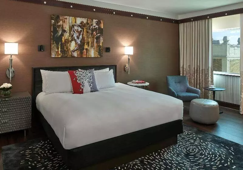 اتاق سوپریور با تخت بزرگ, Sofitel Philadelphia At Rittenhouse Square