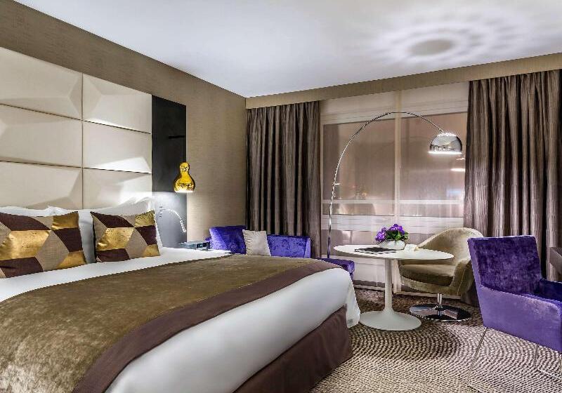 キングサイズベッドのスーペリアルーム, Sofitel Warsaw Victoria