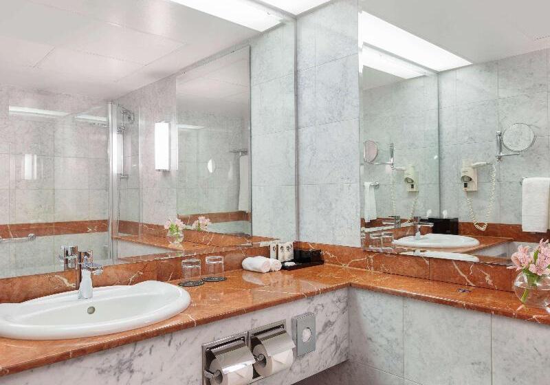 キングサイズベッドのクラシックルーム, Sofitel Warsaw Victoria