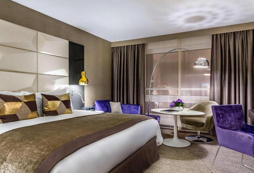 带大床的高级房间, Sofitel Warsaw Victoria
