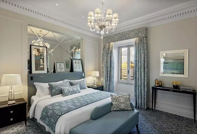 Superior Room, The St. Regis Rome