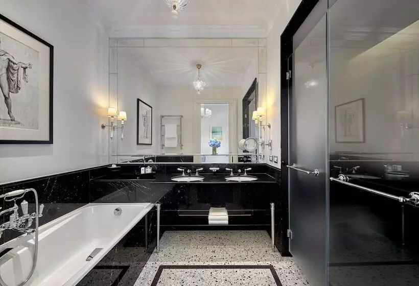 Standard Room, The St. Regis Rome