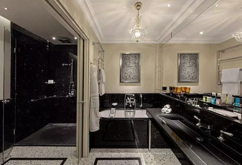 Standard Room, The St. Regis Rome