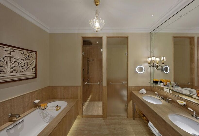 סוויטה, The St. Regis Rome