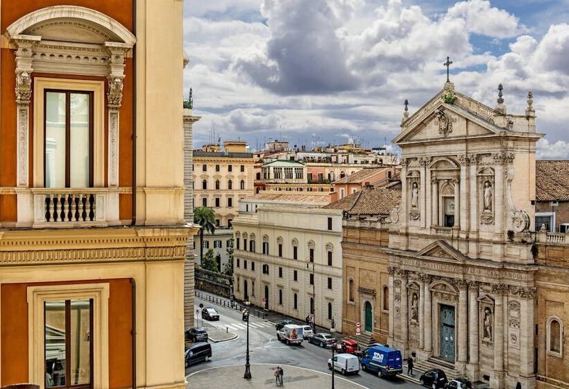 חדר דלוקס, The St. Regis Rome