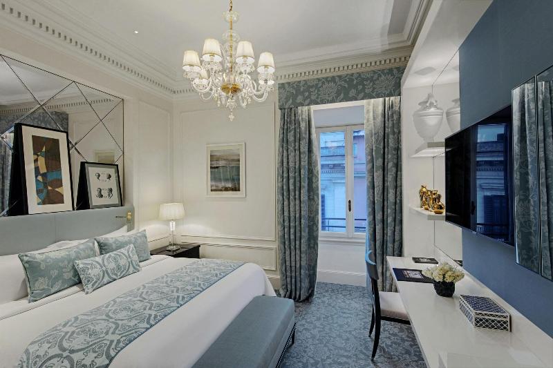 חדר דחוקס עם מיטת קינג, The St. Regis Rome