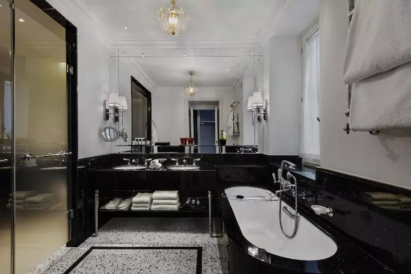 Deluxe Room King Size Bed, The St. Regis Rome