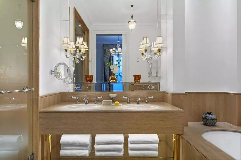 Junior Suite, The St. Regis Rome