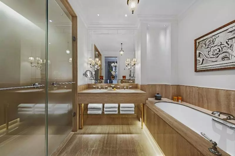 Junior Suite, The St. Regis Rome