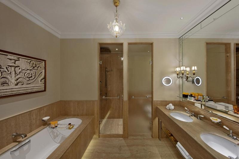 סוויטה, The St. Regis Rome