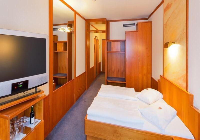 اتاق راحتی, Vienna Sport