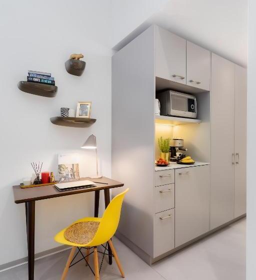 バルコニー付きスタンダードステューディオ, VISIONAPARTMENTS Hôtel de Famille